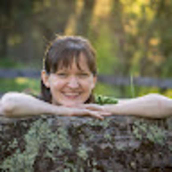 Meet your Posher, Kelsey - Picture 1 of 1